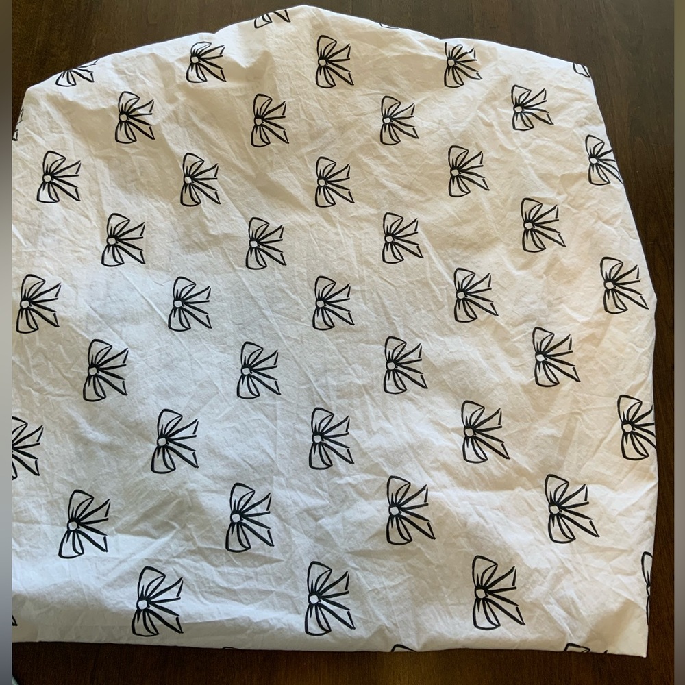 Pottery Barn Kids Emily & Meritt Organic Bows Fitted Crib Sheet Discontinued